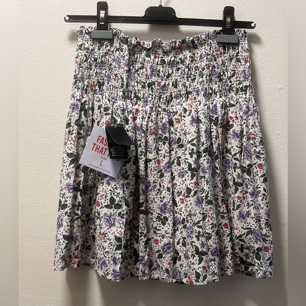 Celebrity Pink Junior’s Lined Floral Smocked Y2K Trendy Skirt, Sz L, Purple Rose